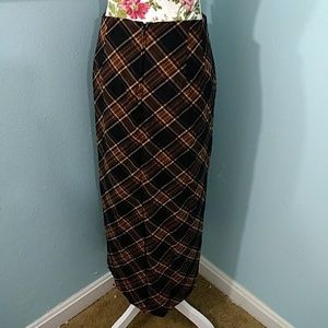 Covington Pencil Skirt